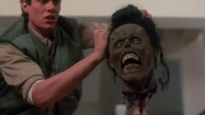 A Volta dos Mortos Vivos - Parte 2 (Filme Dublado)