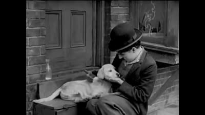 Charlie Chaplin   A Dogs Life (1918)