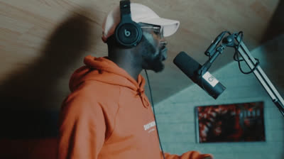Alpha Wann - Freestyle COUVRE FEU (OKLM Radio)