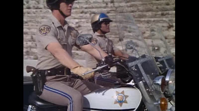 CHiPs - 1x16 - La vendemmia del 54
