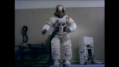 A La Conquête De La Lune : Episode 5-Les combinaisons spatiales