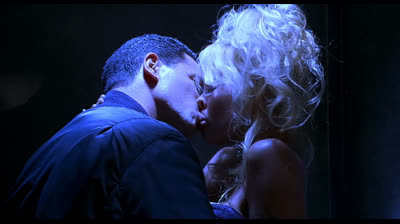 "Barb Wire - A Justiceira" [1996] Dublado