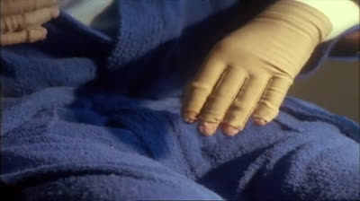 X-Files.3x07.Fuori.dal.corpo