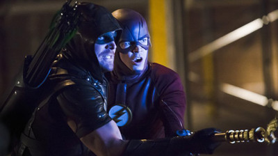 The Flash Powers and Fight Scenes - Heroes Join Forces