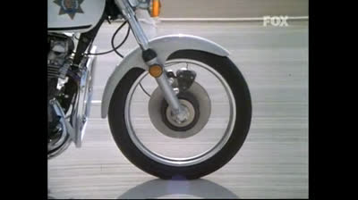 CHiPs - 2x20 - La quarantena
