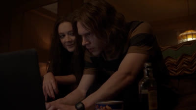 AHS CULT T7E08
