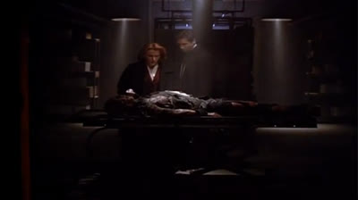 X-Files.3x19.Estrazioni.macabre